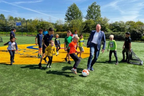 Afbeelding over: Zomerprogramma op het Cruyff Court